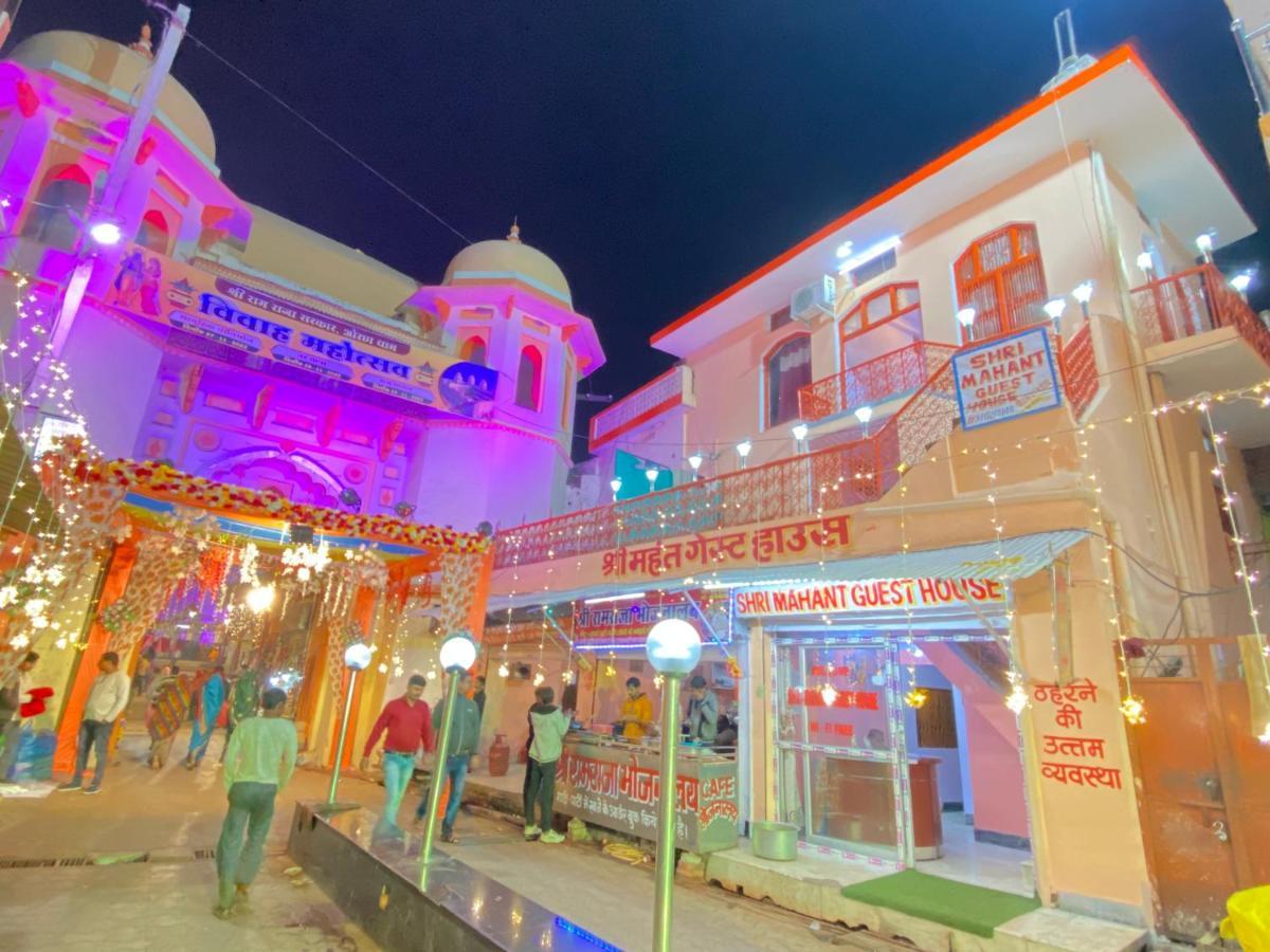 Hotel Shri Mahant Orchha 5 Mint Walking From Ram Raja Temple Buitenkant foto